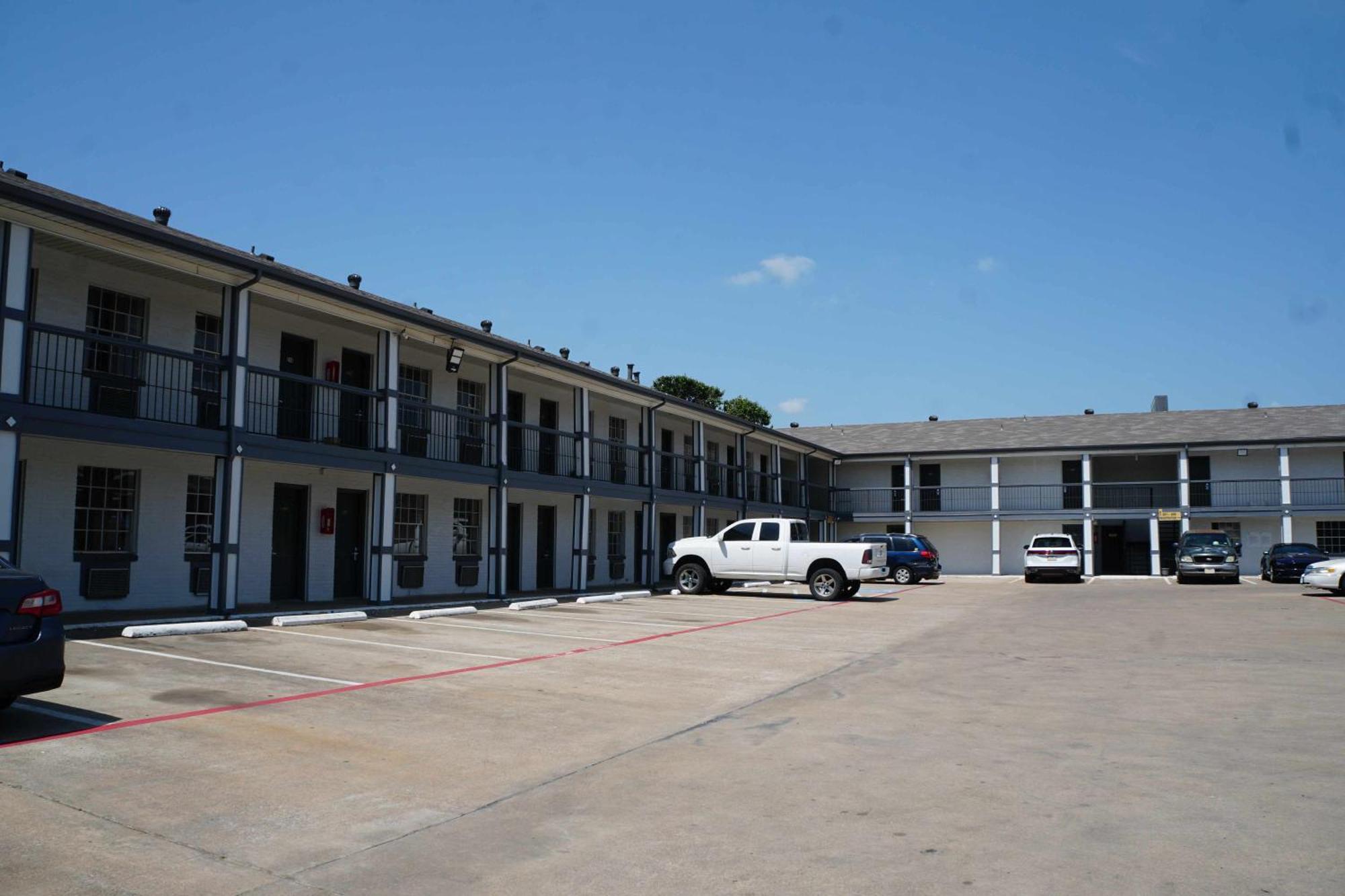 Motel Sherman Inn 2*