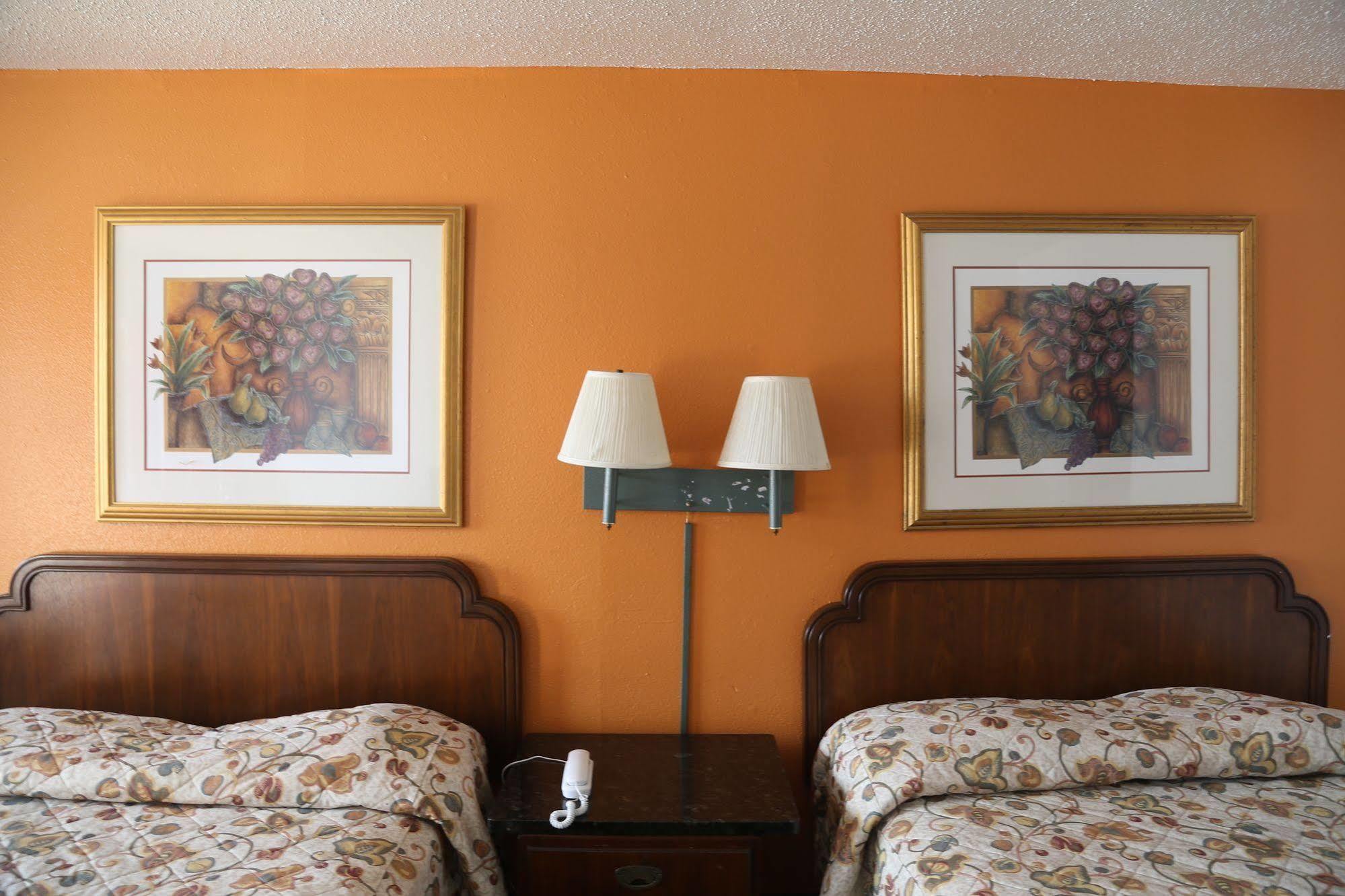 Sherman Inn Sherman
