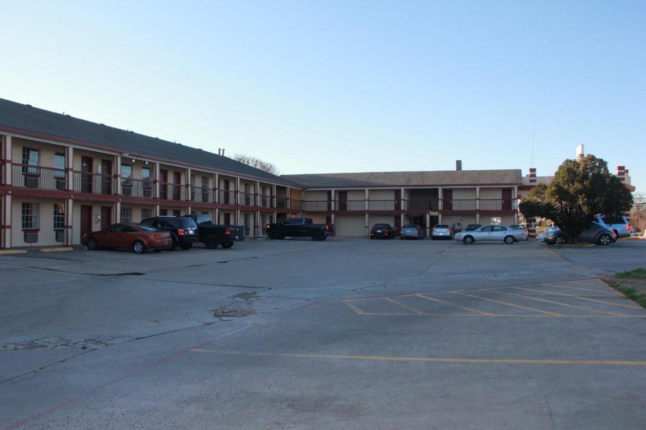 Sherman Inn Motel 2*