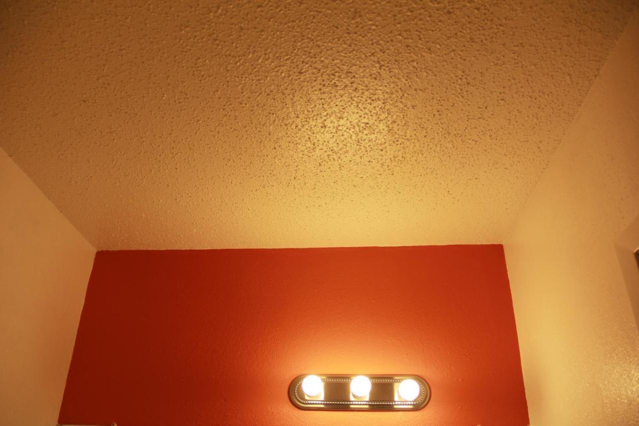Sherman Inn Motel 2*